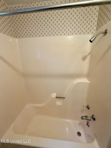 $449,000 | 106 Skiers Point, Canton, MS 39046