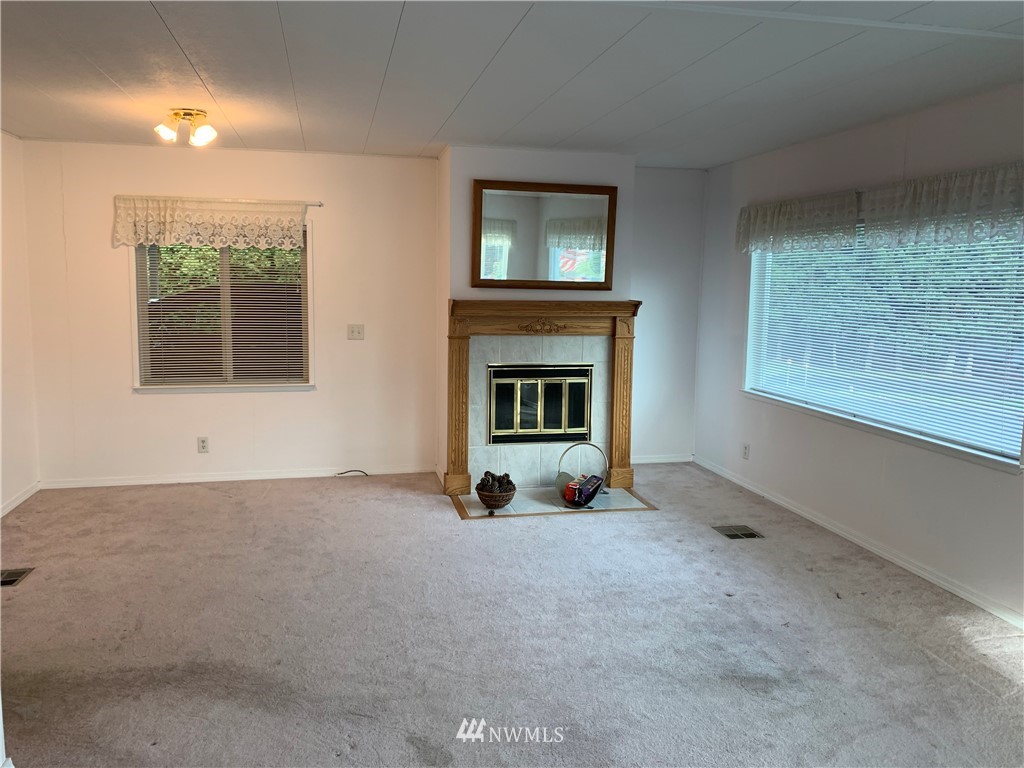 201 Union Avenue Southeast, Unit 150 Renton, WA 98059 - Photo 3 of 17 Gallery Image 3