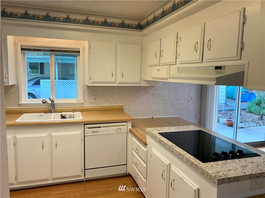 201 Union Avenue Southeast, Unit 150 Renton, WA 98059 - Photo 6 of 17 Gallery Image 6
