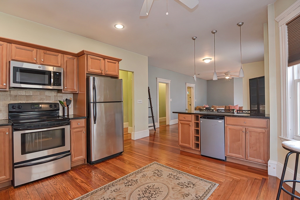 762 Columbia Road, Unit 1 Boston, MA 02125 - Photo 3 of 29