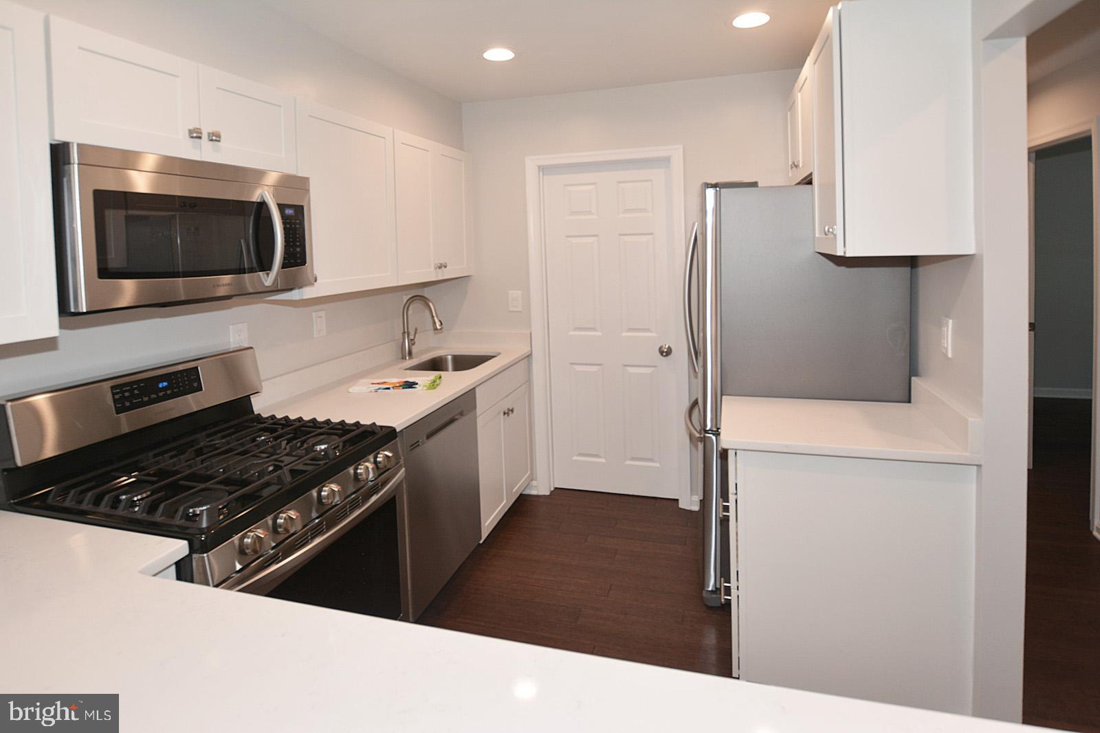 5900 Cove Landing Road, Unit 204 Burke, VA 22015 - Photo 10 of 25 Walk-in Pantry
