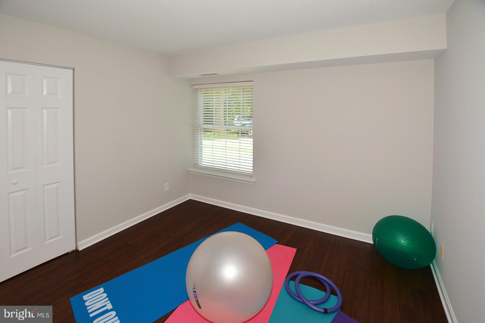 5900 Cove Landing Road, Unit 204 Burke, VA 22015 - Photo 15 of 25 Second Bedroom