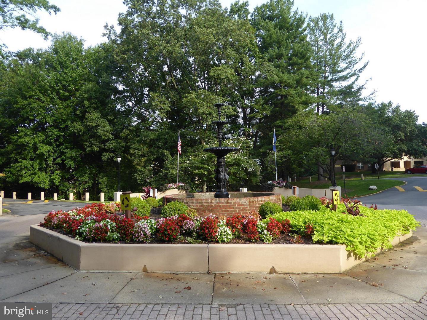 5900 Cove Landing Road, Unit 204 Burke, VA 22015 - Photo 20 of 25 Community Fountain