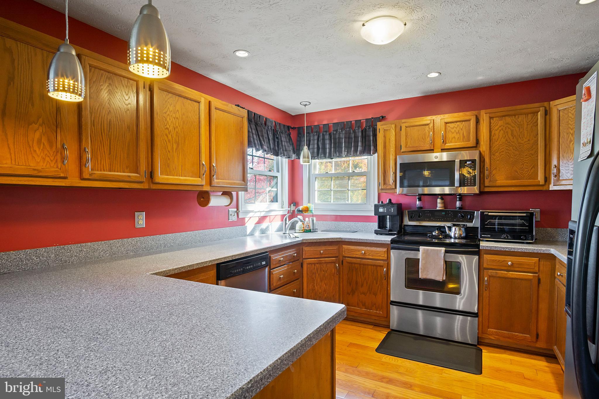 2165 Archet Lane Frederick, MD 21702 - Photo 17 of 40 Spacious Kitchen