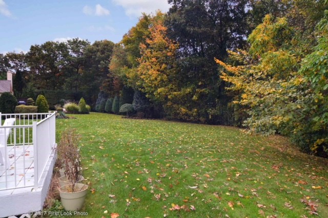 216 Council Rock Road Cranston, RI 02921 - Photo 33 of 37 Gallery Image 33