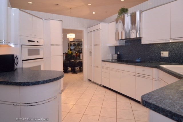 216 Council Rock Road Cranston, RI 02921 - Photo 10 of 37 Gallery Image 10
