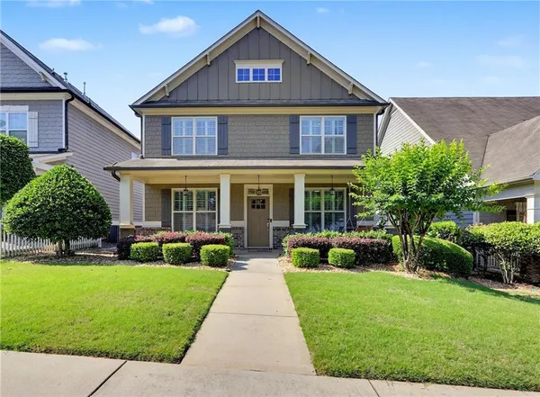 $565,000 | 990 Turner Drive Southeast, Smyrna, GA 30080
