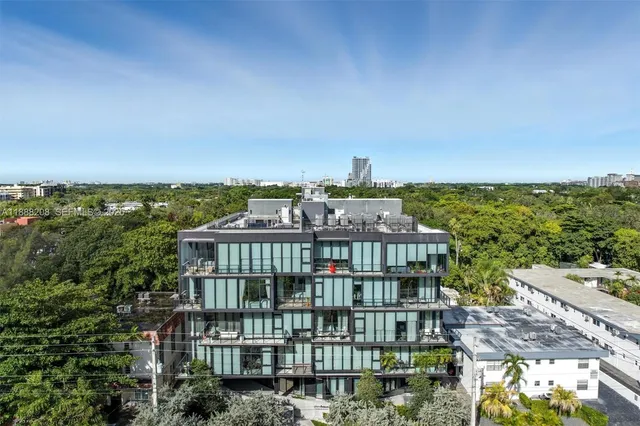$1,680,000 | 3156 Southwest 27th Avenue, Unit 203, Miami, FL 33133