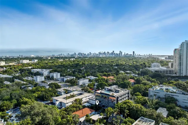 $1,680,000 | 3156 Southwest 27th Avenue, Unit 203, Miami, FL 33133