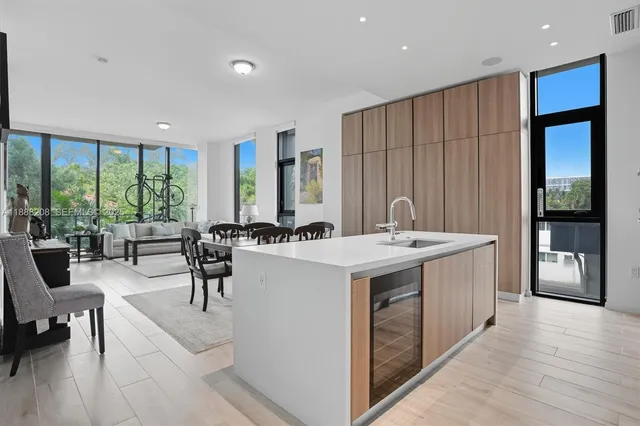 $1,680,000 | 3156 Southwest 27th Avenue, Unit 203, Miami, FL 33133