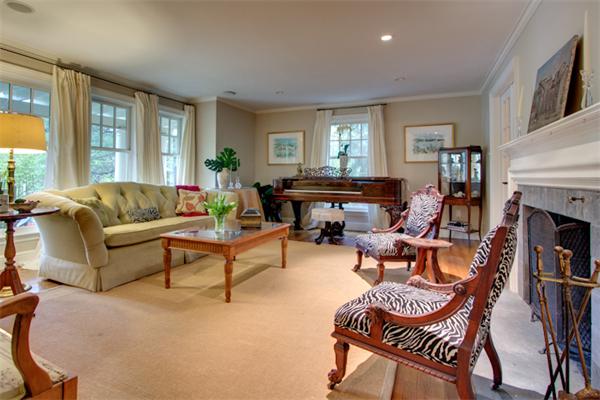 20 Leslie Road Winchester, MA 01890 - Photo 7 of 27 Gallery Image 7