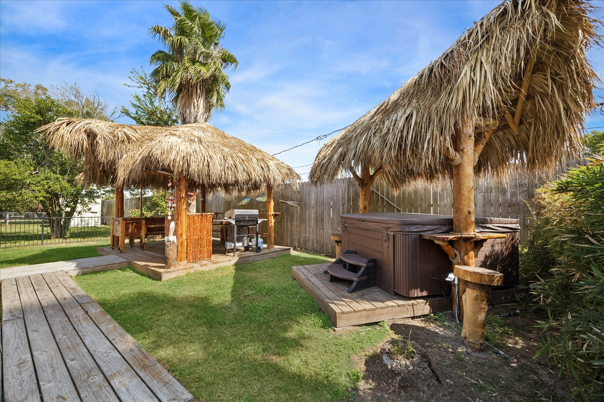 282 Debbie Lane San Leon, TX 77539 - Photo 21 of 29 a view of a house with a yard