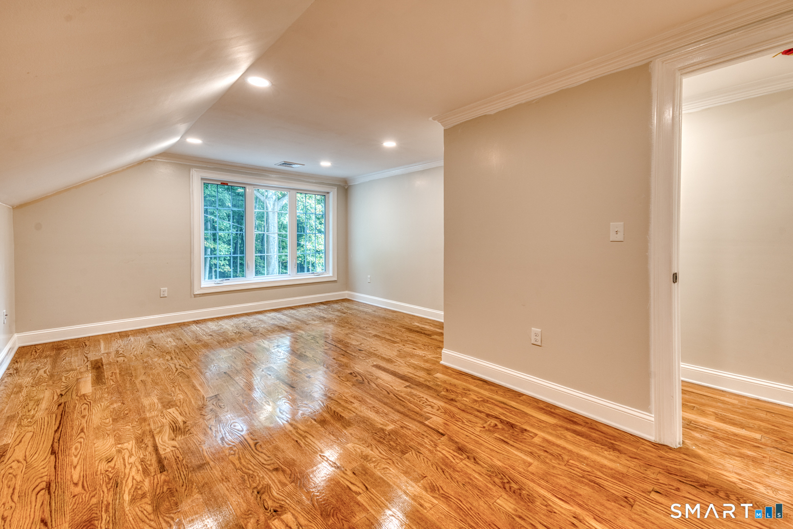 171 Oregon Road Meriden, CT 06451 - Photo 26 of 38
