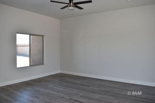 136 Rainshadow Court Ridgecrest, CA 93555 - Photo 6 of 35 Gallery Image 6