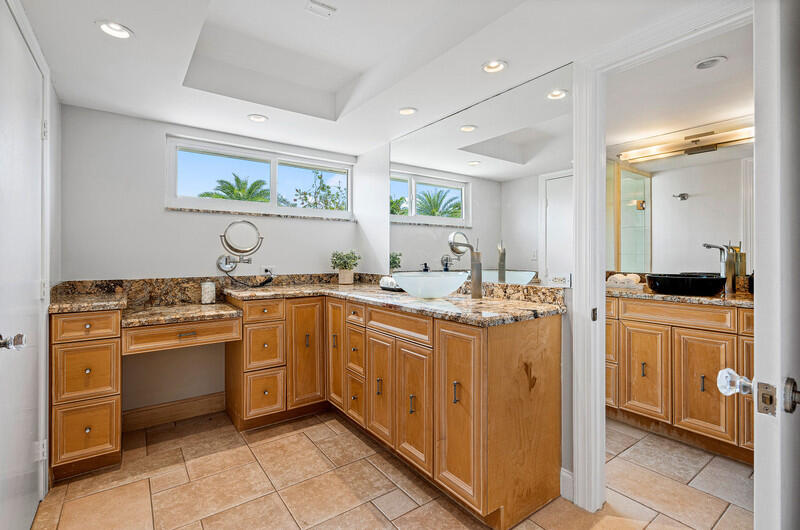 628 Southeast 5th Street, Unit 4 Delray Beach, FL 33483 - Photo 34 of 55 CE3F2866-6E3A-461C-8D5F-ABB93EA399A2