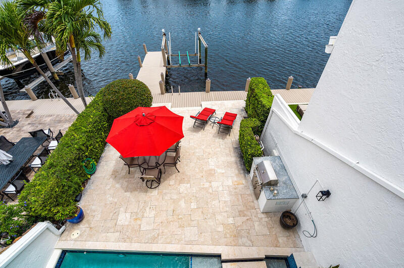628 Southeast 5th Street, Unit 4 Delray Beach, FL 33483 - Photo 36 of 55 66895A3E-0E27-4B94-ABDE-62D62D904DAE