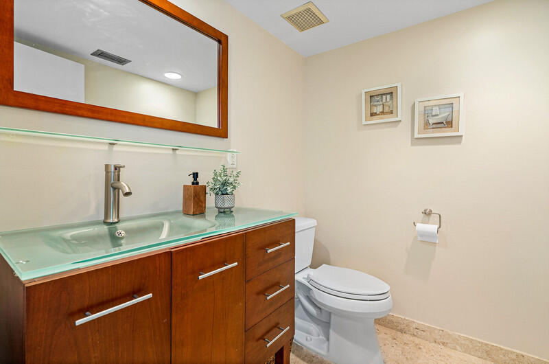 628 Southeast 5th Street, Unit 4 Delray Beach, FL 33483 - Photo 41 of 55 2A924AA9-A6B6-4EFF-AD7F-BD91AEAFF5C1
