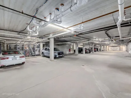$384,900 | 175 West Brush Hill Road, Unit 104, Elmhurst, IL 60126