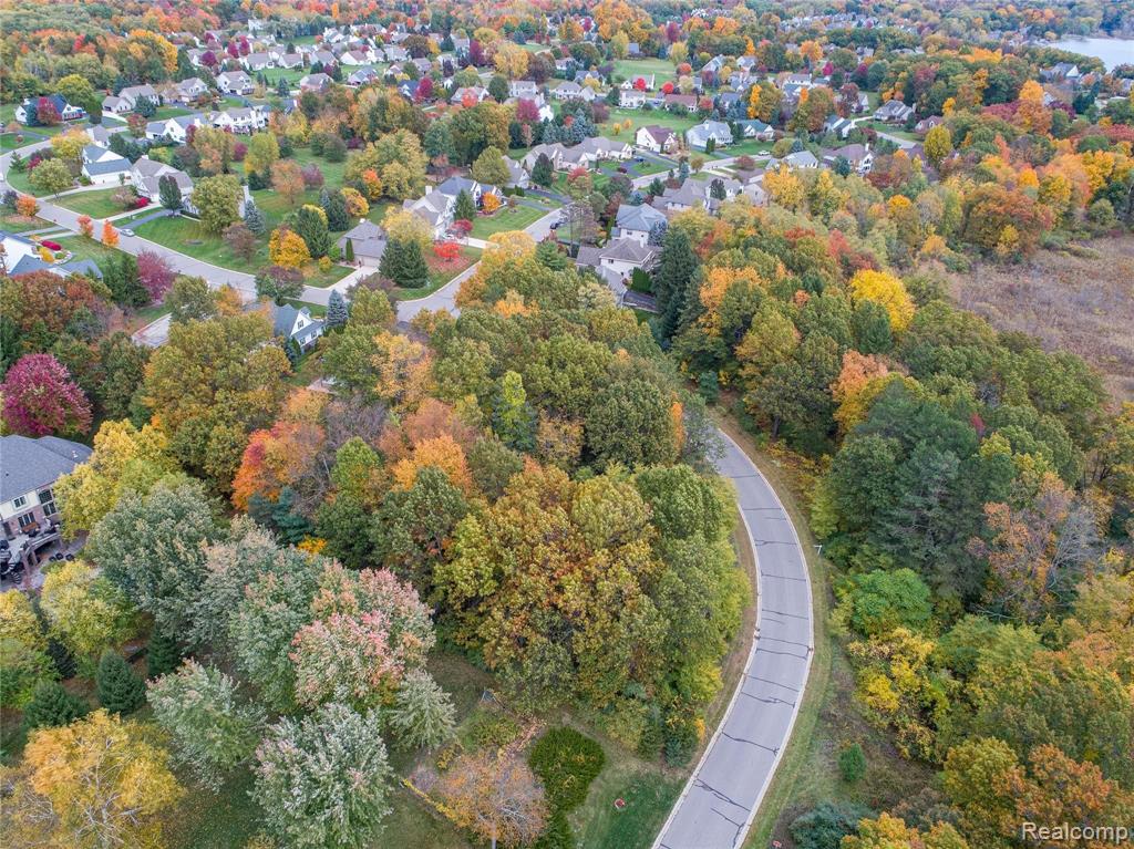 1-8 Stillmeadow Howell, MI 48843 - Photo 7 of 8