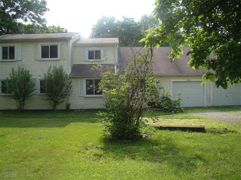 18870 Sumpter Road Belleville, MI 48111 - Photo 1 of 34 Photo 1