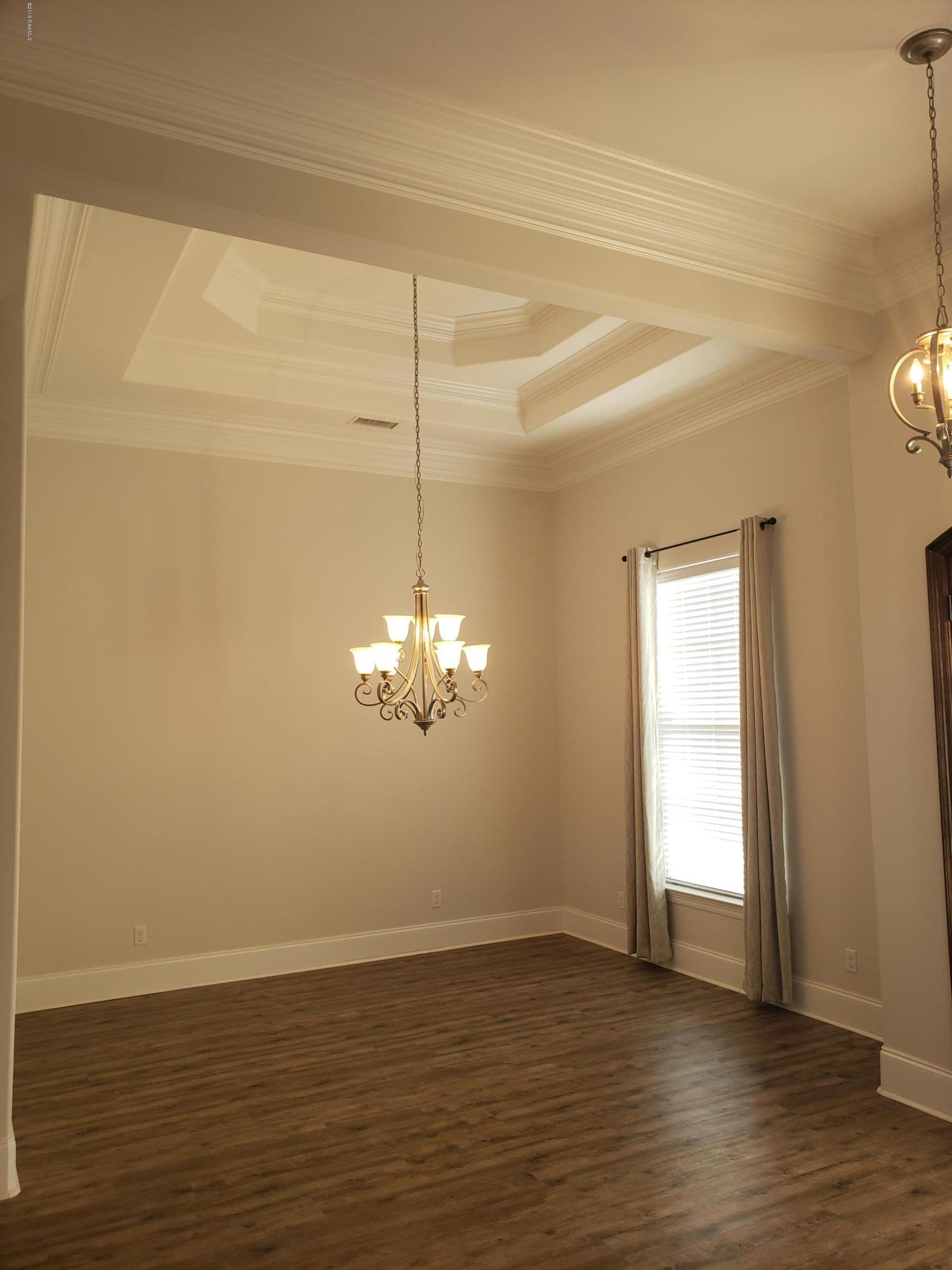 305 Habitat Ridge Broussard, LA 70518 - Photo 12 of 26 20190812_081137