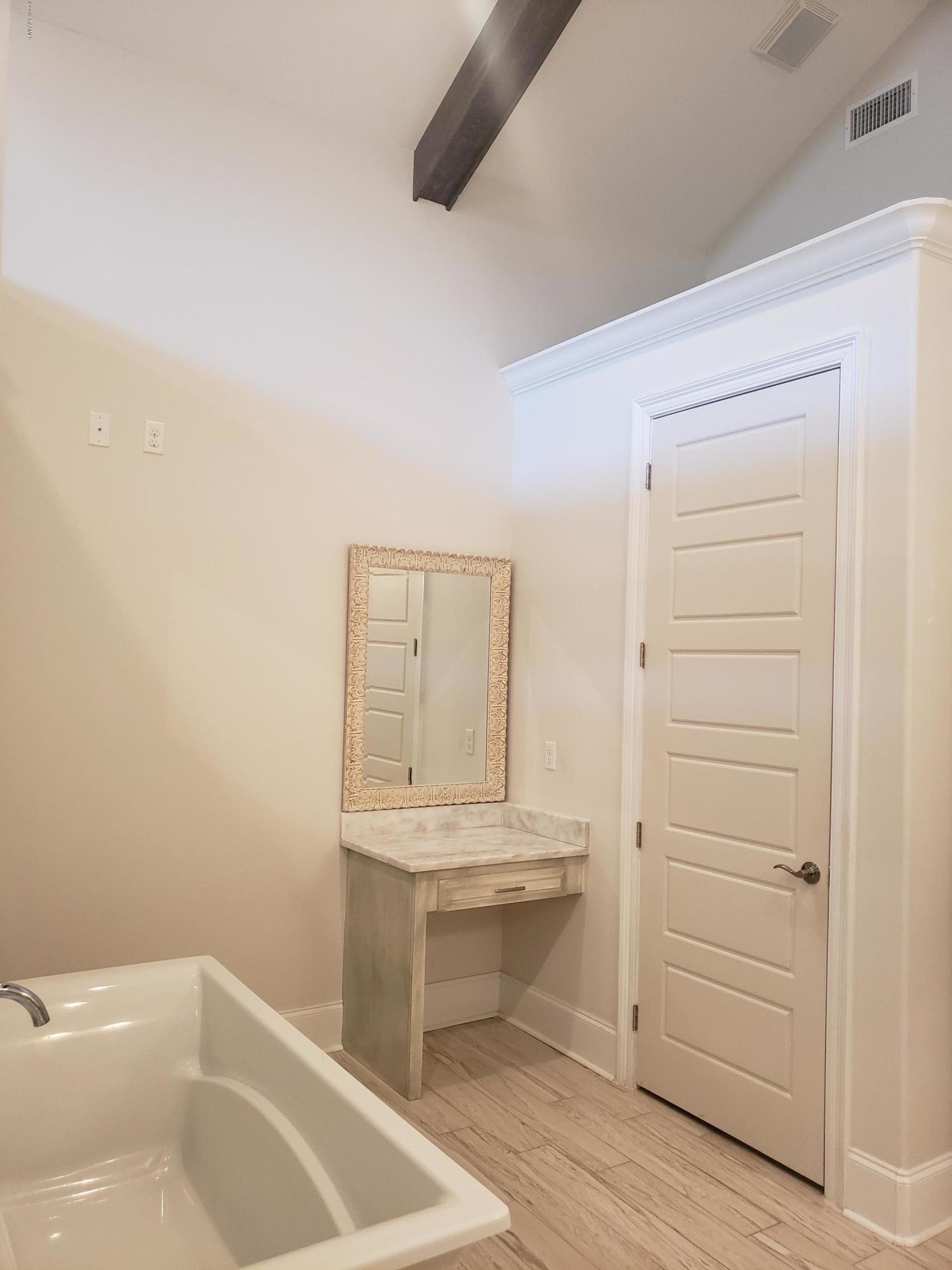 305 Habitat Ridge Broussard, LA 70518 - Photo 19 of 26 20190812_081419