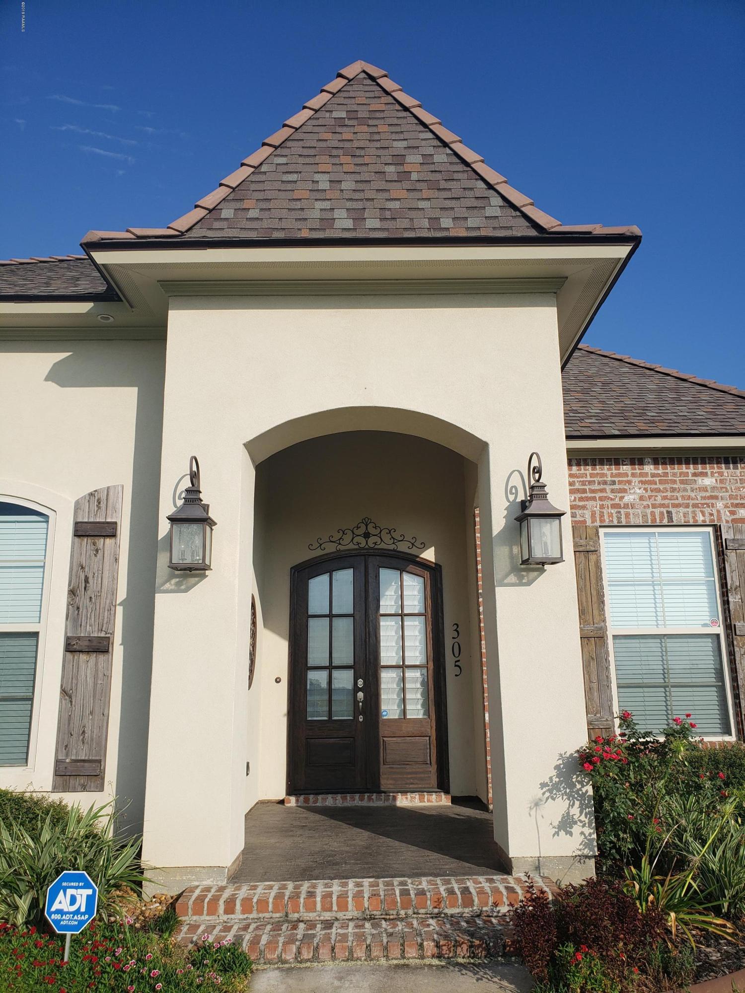 305 Habitat Ridge Broussard, LA 70518 - Photo 3 of 26 20190812_080938