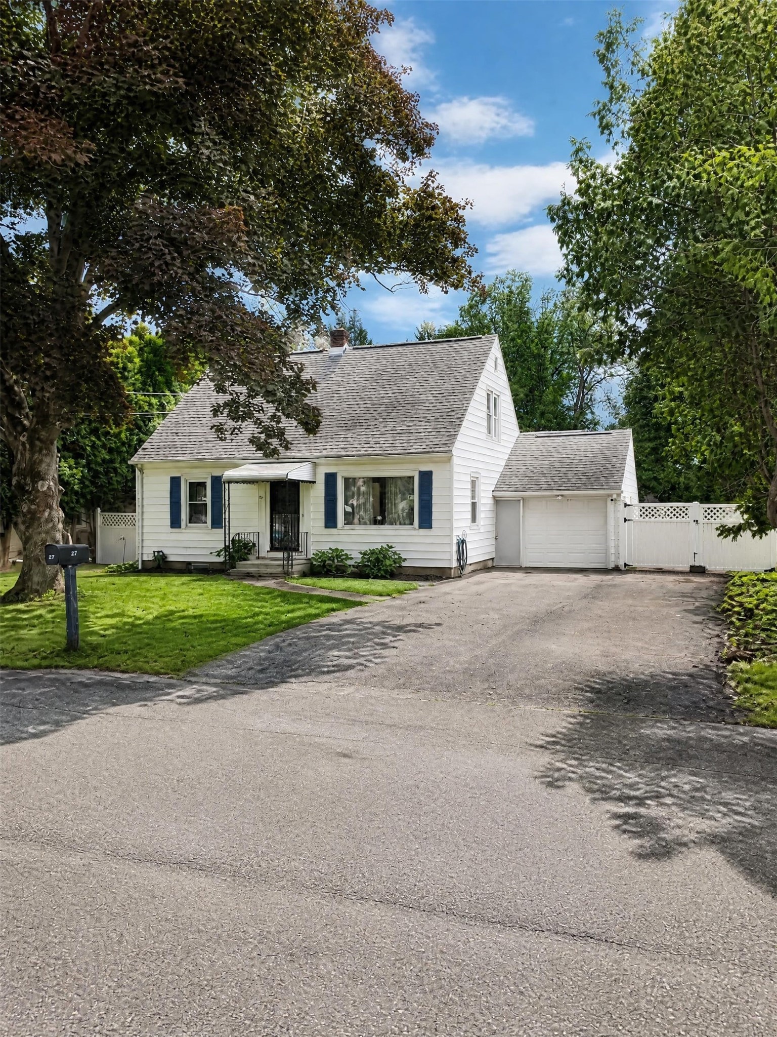 27 Wallace Road Binghamton, NY 13905 - Photo 1 of 19 Gallery Image 1