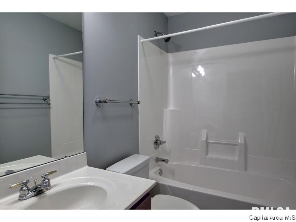 4019 Marryat Drive Springfield, IL 62711 - Photo 23 of 35