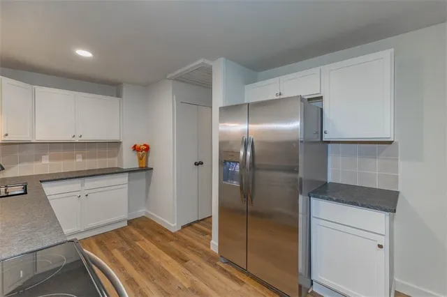 $299,950 | 704 West 76 Street, Kansas City, MO 64114