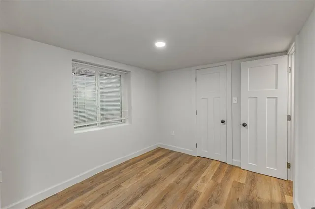 $299,950 | 704 West 76 Street, Kansas City, MO 64114