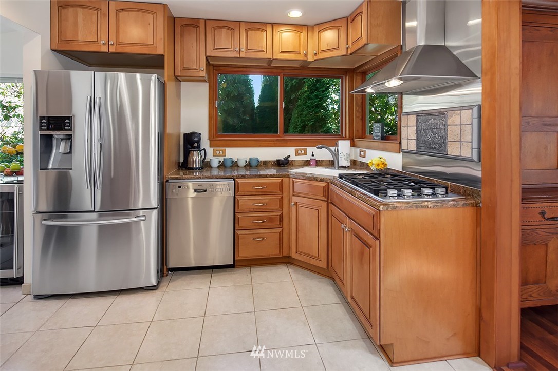 14616 Glen Acres Road Southwest Vashon, WA 98070 - Photo 15 of 24 Gallery Image 15