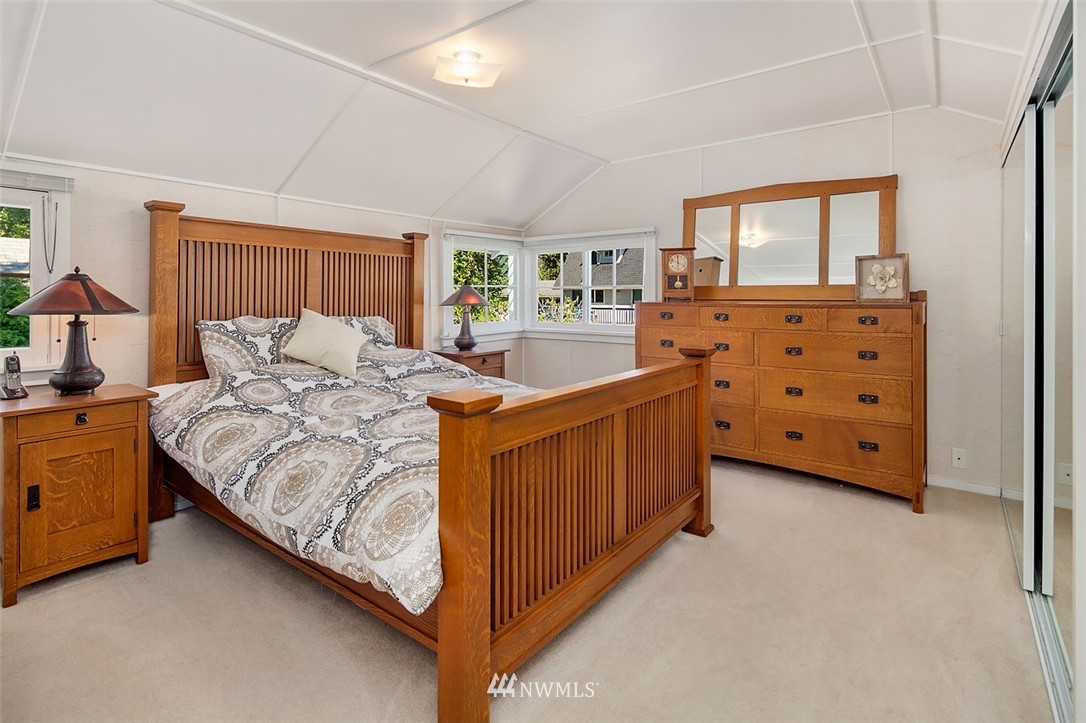 14616 Glen Acres Road Southwest Vashon, WA 98070 - Photo 17 of 24 Gallery Image 17