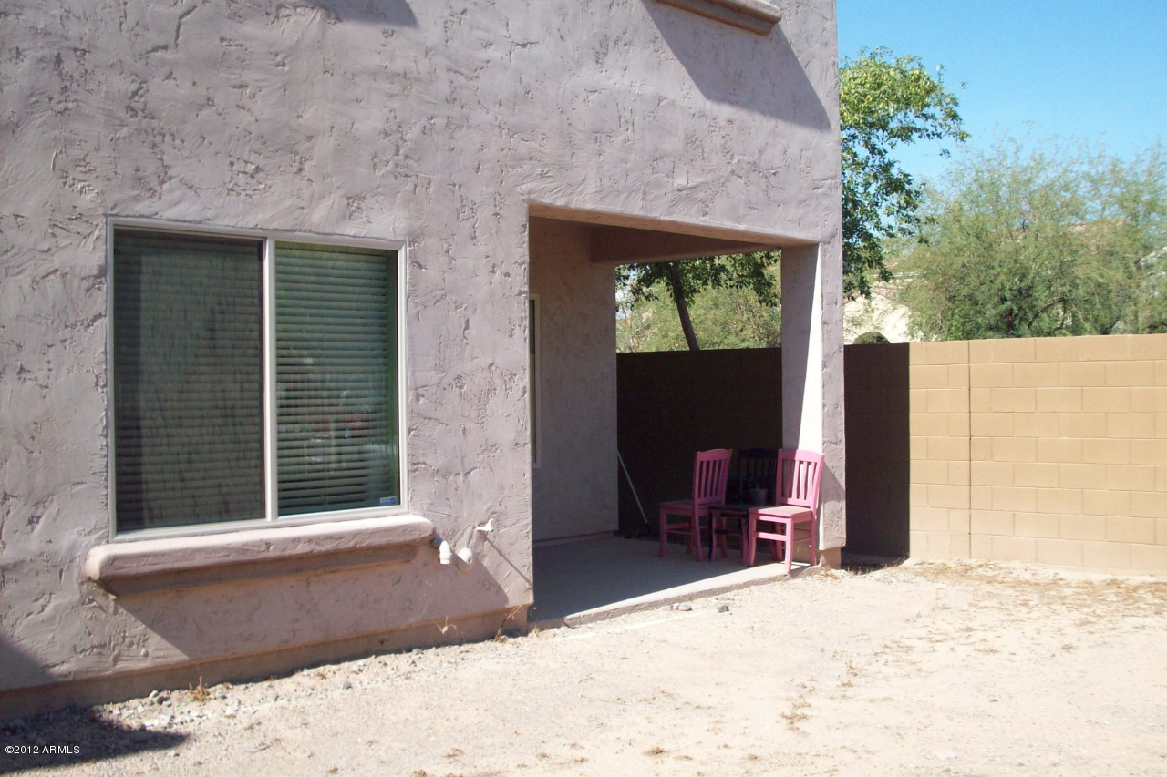 2221 West Davis Road Phoenix, AZ 85023 - Photo 4 of 6 100_0029
