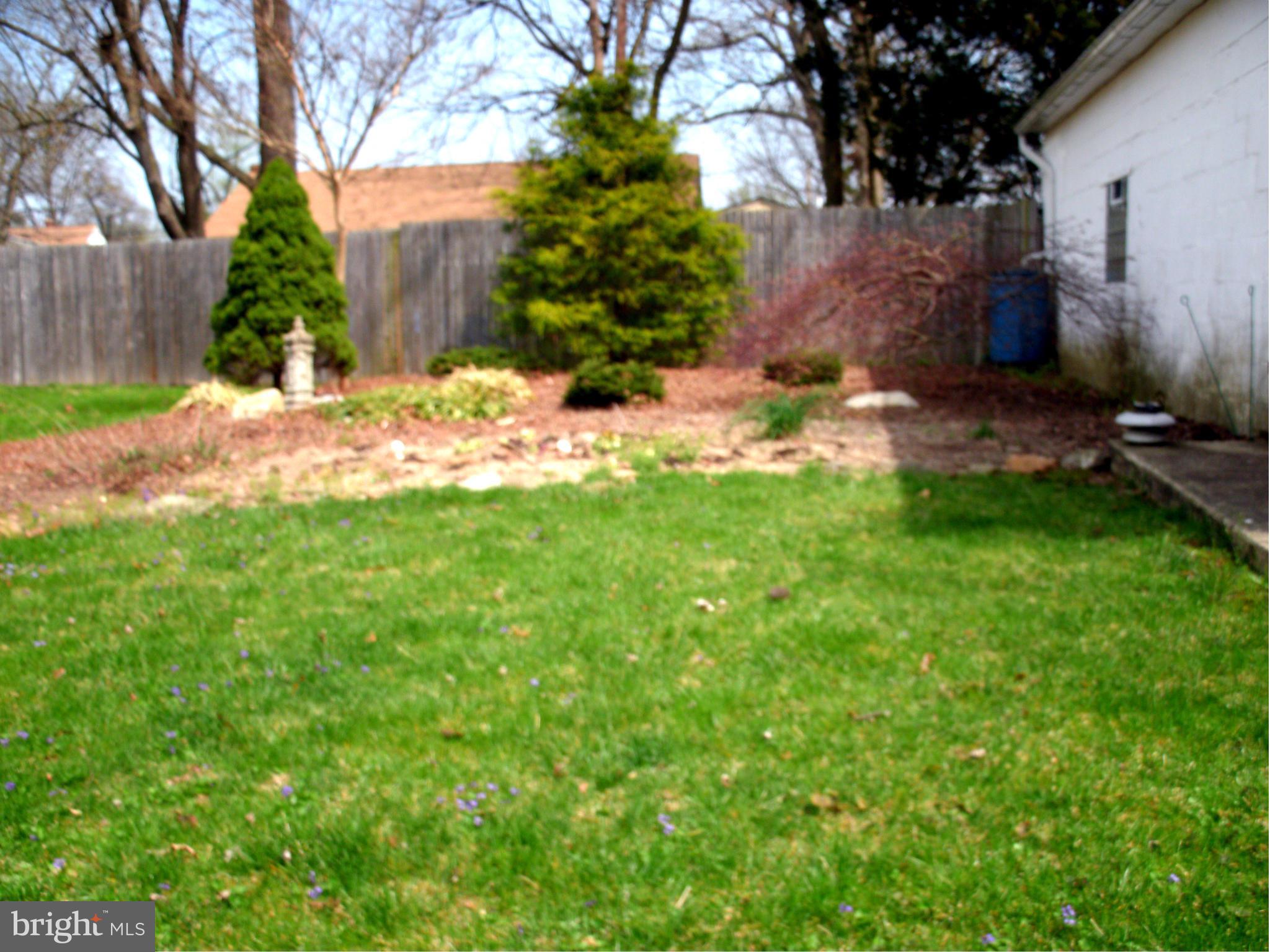 8203 Bon Air Road Baltimore, MD 21234 - Photo 16 of 20 Lanscaped Rear Yard nest to Garage