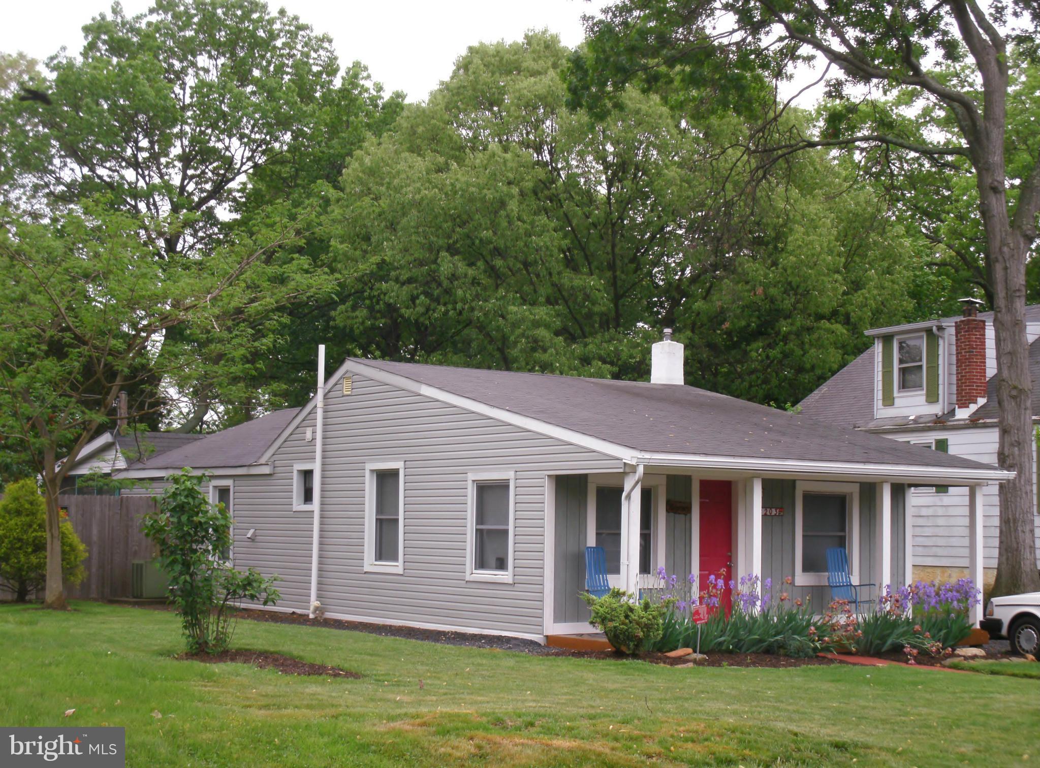 8203 Bon Air Road Baltimore, MD 21234 - Photo 19 of 20 View of Spacious Grounds of Rancher