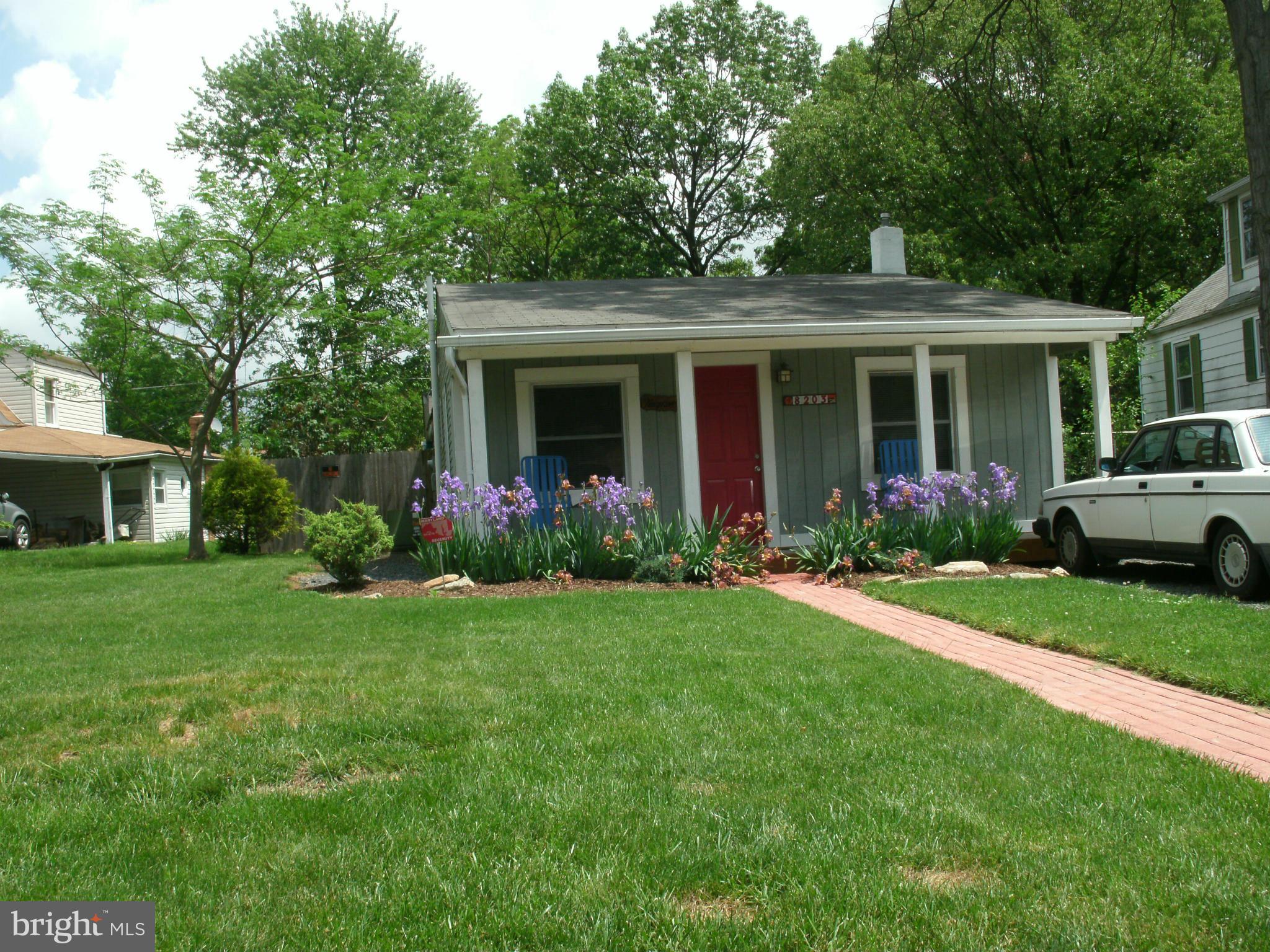 8203 Bon Air Road Baltimore, MD 21234 - Photo 20 of 20 View of Front Lawn and Walkway