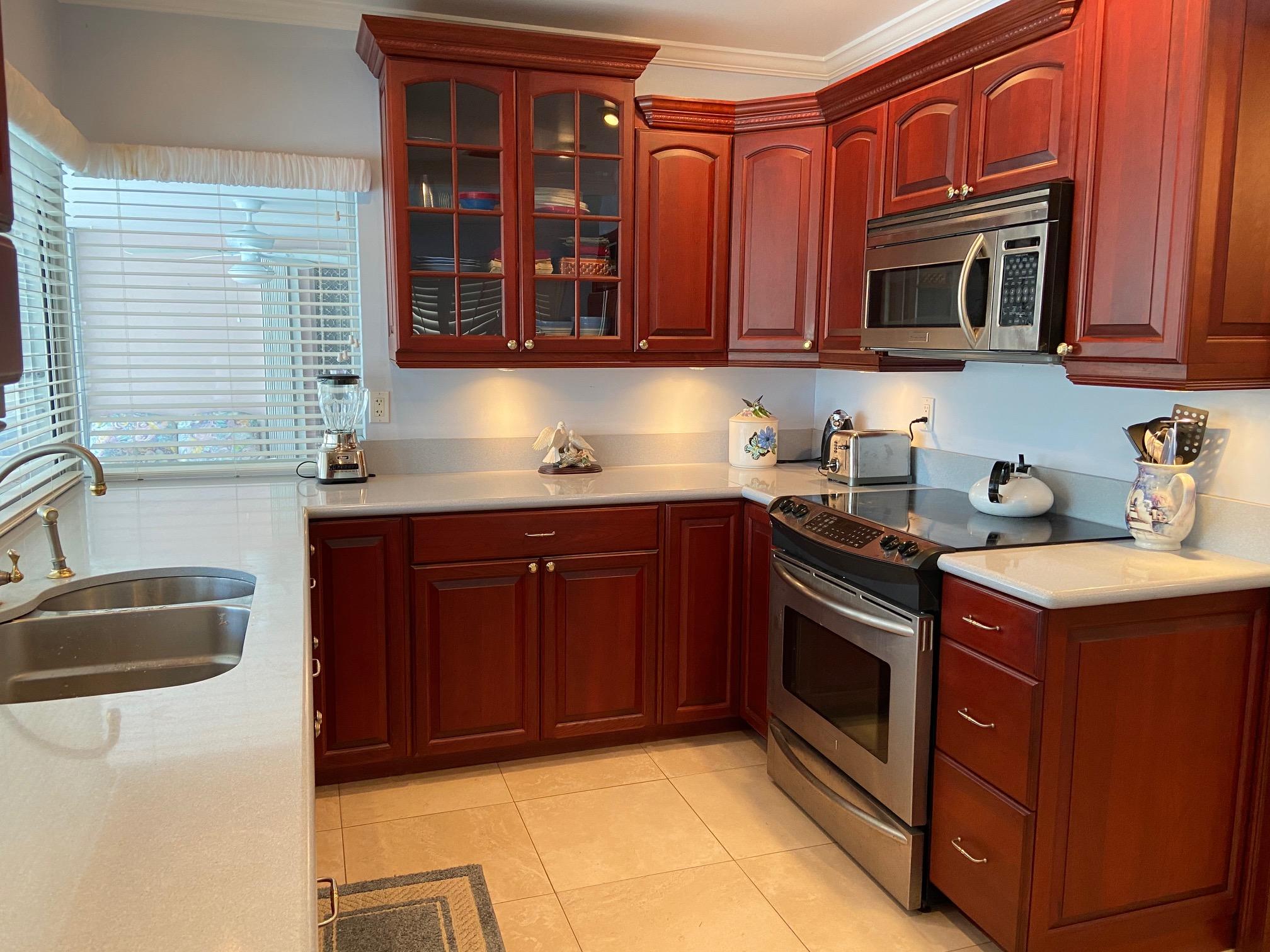 753 Bayberry Terrace Boca Raton, FL 33486 - Photo 18 of 33 Kitchen