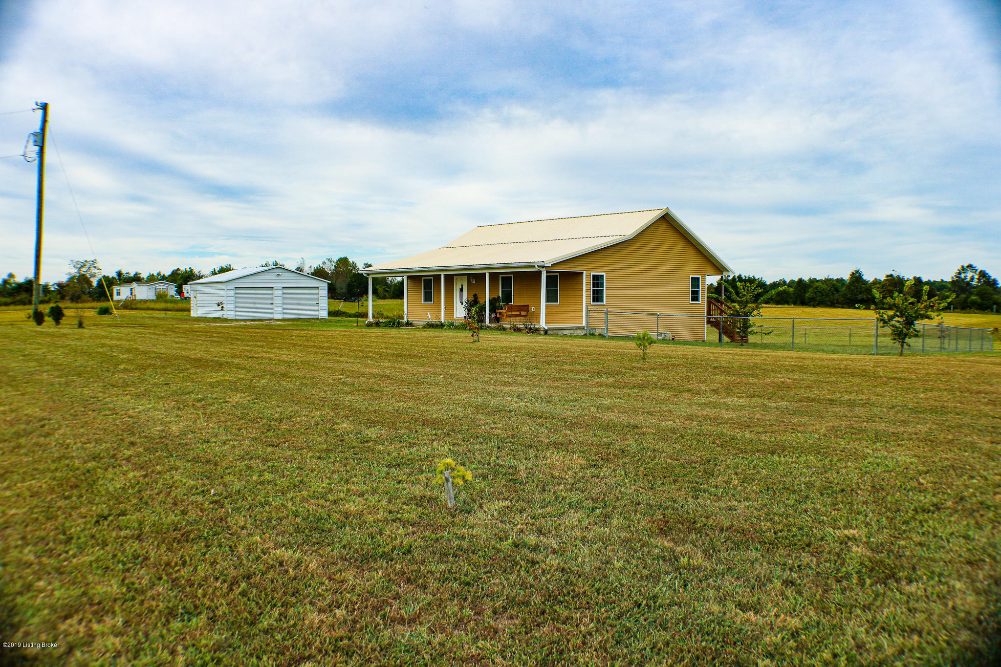 258 Gibson Road Eastview, KY 42732 - Photo 11 of 29 IMG_3031