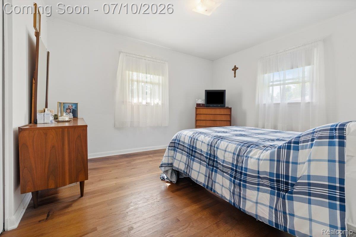 3381 North Fleming Road Fowlerville, MI 48836 - Photo 8 of 29 Real wood floors in all the bedrooms