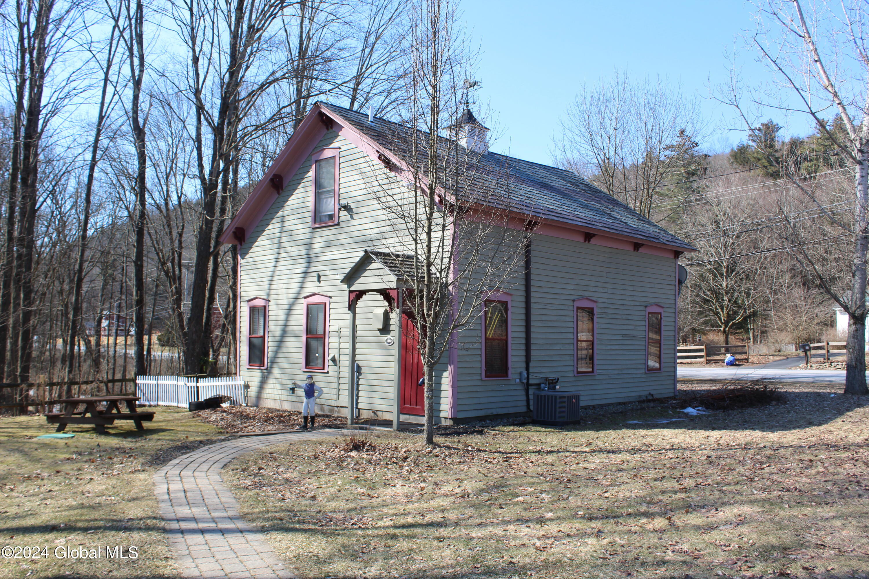 76 Worth Road Wilton, NY 12831 - Photo 1 of 54 IMG_4289