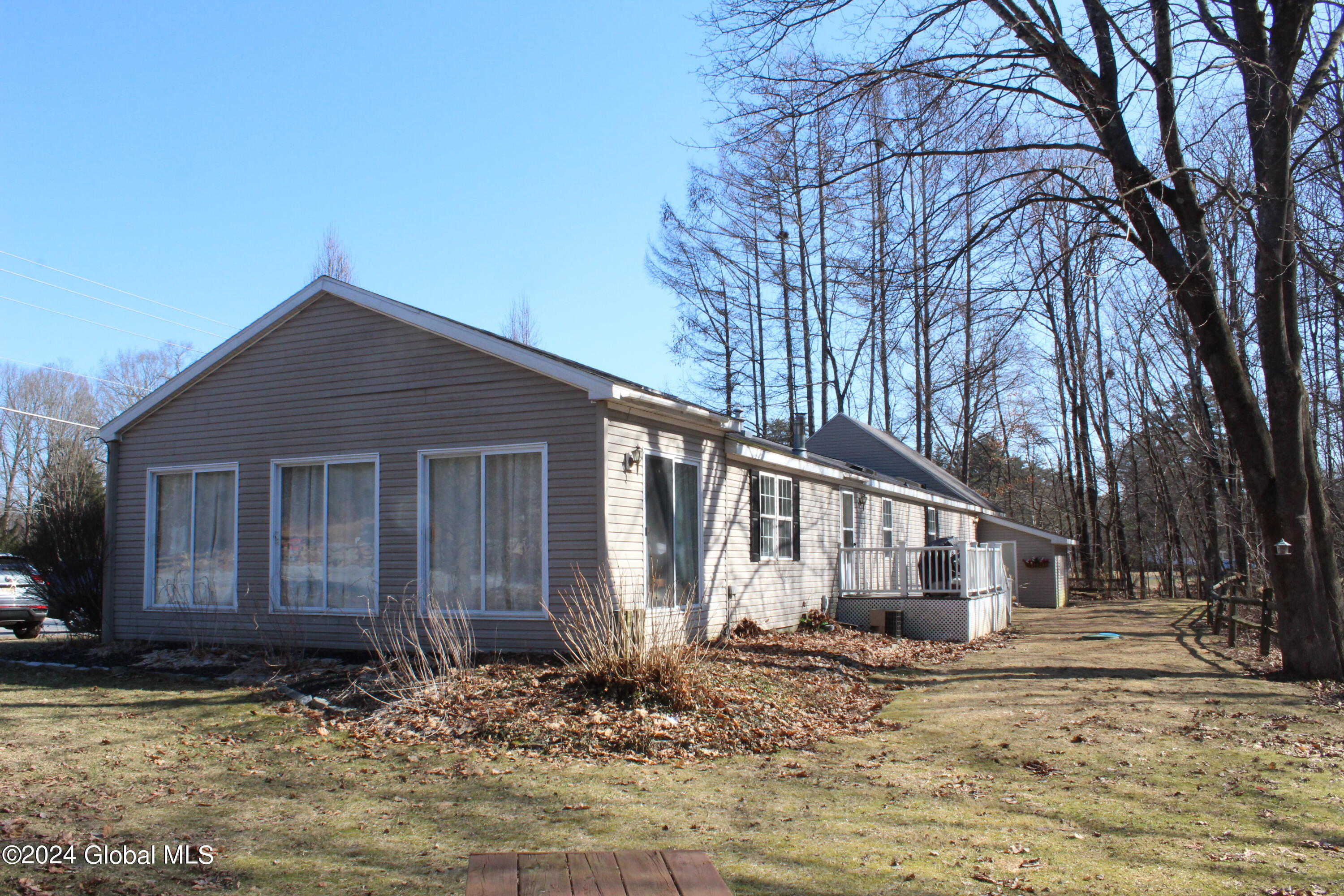 76 Worth Road Wilton, NY 12831 - Photo 26 of 54 IMG_4292
