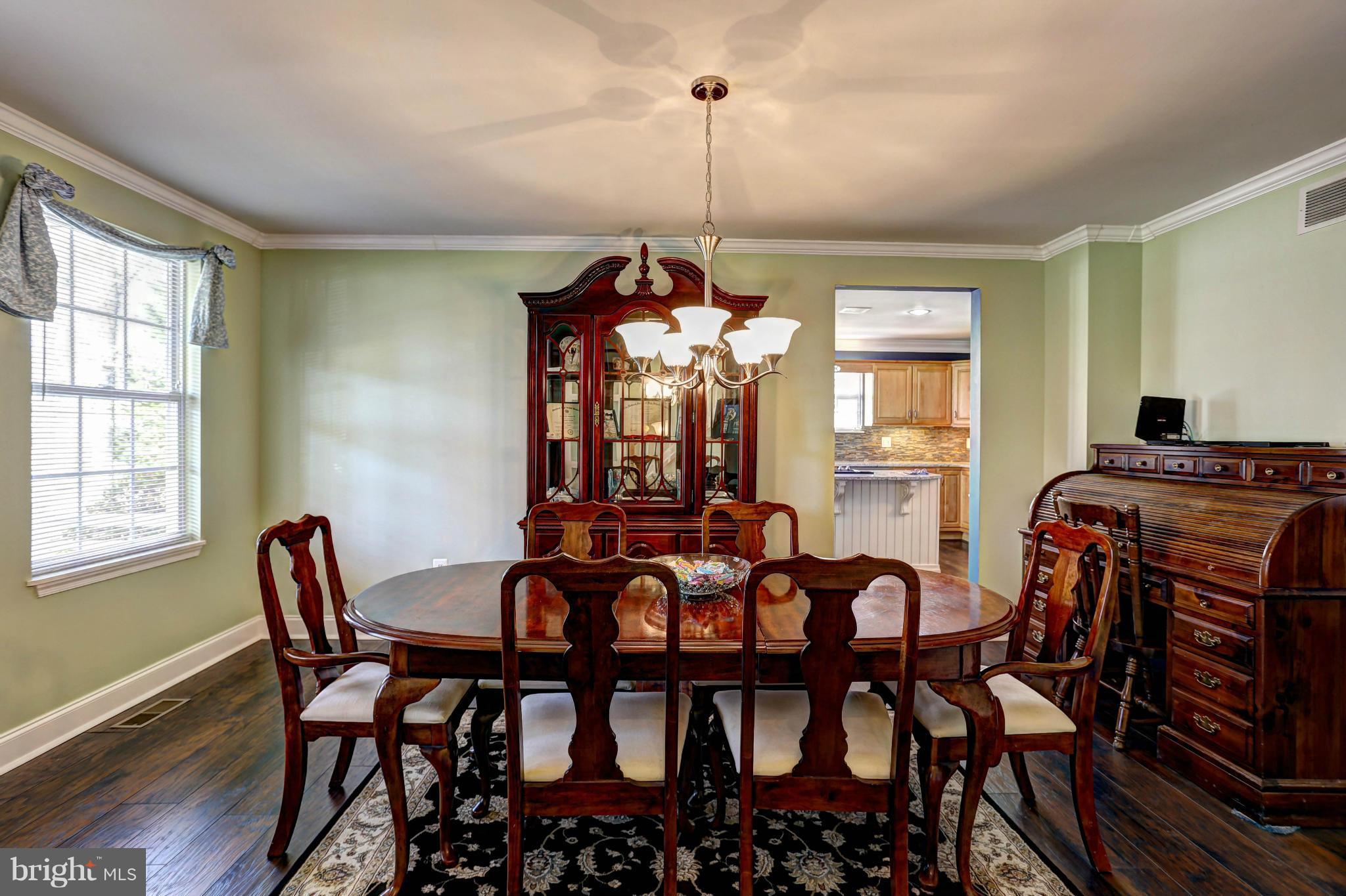 1700 Perry Cove Road Pasadena, MD 21122 - Photo 11 of 30 LARGE FORMAL DINING ROOM