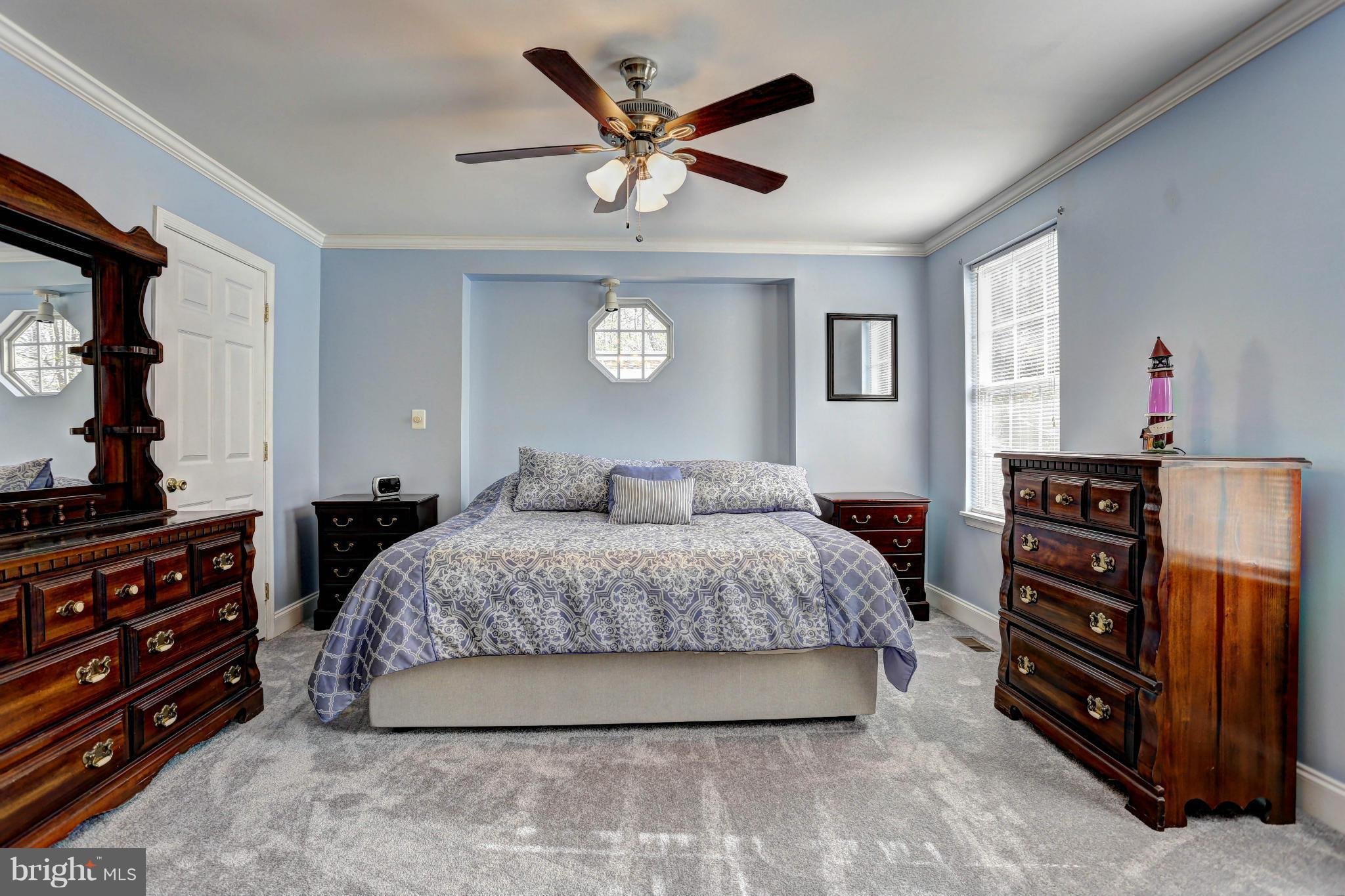 1700 Perry Cove Road Pasadena, MD 21122 - Photo 24 of 30 LARGE MASTER BEDROOM WITH WALK IN CLOSET