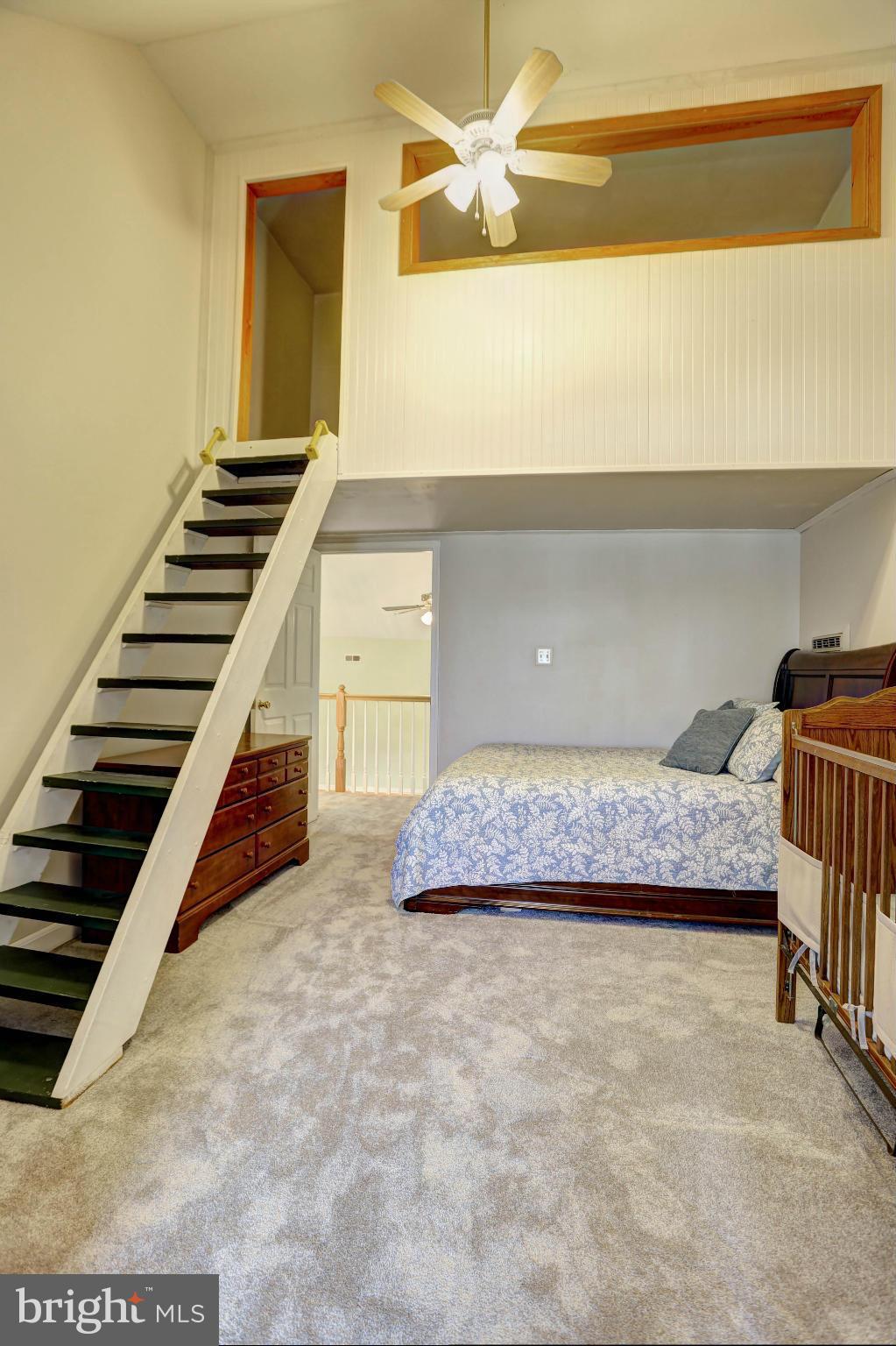 1700 Perry Cove Road Pasadena, MD 21122 - Photo 25 of 30 3RD BEDROOM W/ LOFT & VAULTED CEILING