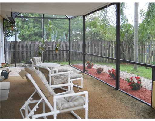 184 Greentree Circle Jupiter, FL 33458 - Photo 12 of 17 Additional Photo