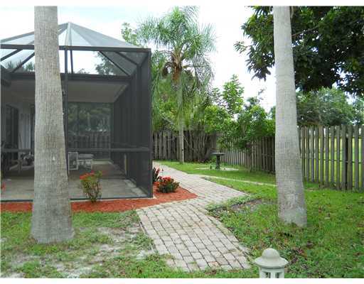 184 Greentree Circle Jupiter, FL 33458 - Photo 14 of 17 Additional Photo