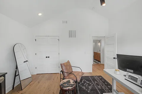 $1,150,000 | 1320 B Lischey Avenue, Nashville, TN 37207