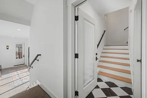 $1,150,000 | 1320 B Lischey Avenue, Nashville, TN 37207