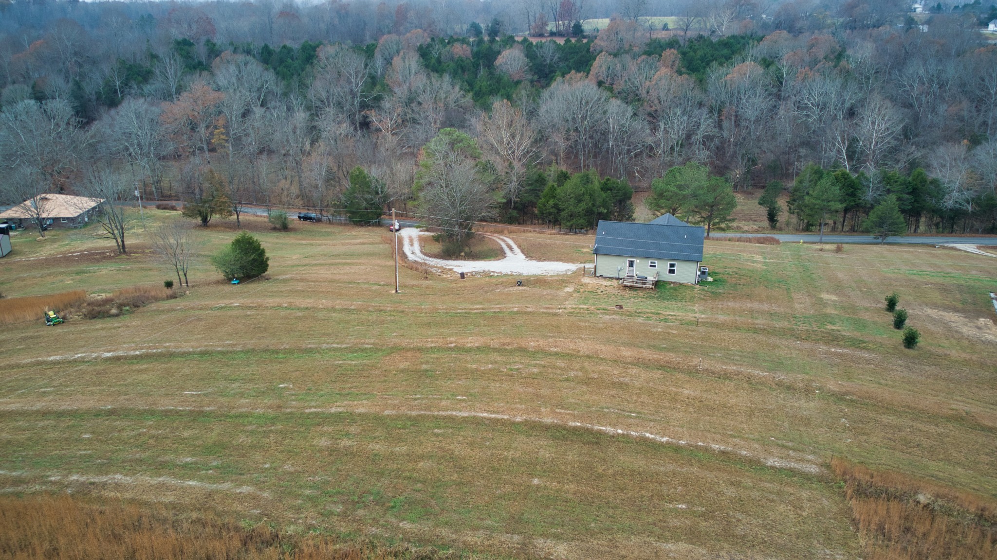 566 Matlock Road Charlotte, TN 37036 - Photo 2 of 45 Gallery Image 2